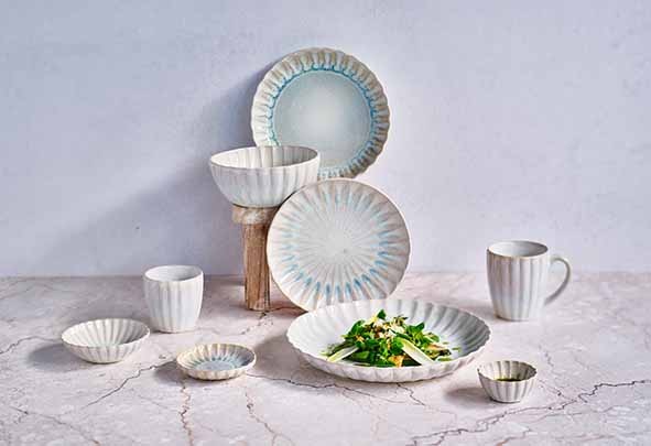 Suppetallerken, rund/bølget, Ø21,7x4,7cm, hvid/lyseblå, stentøj, ASTERA PURE, (12 stk.) - Suppetallerken, rund/bølget, Ø21,7x4,7cm, hvid/lyseblå, stentøj, ASTERA PURE, (12 stk.)