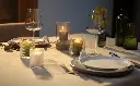 Fyrfadslys, Relight, 30t, olivengrøn, Bolsius, (pk á 18 stk.) - Bolsius ReLight Diamond på bord.webp