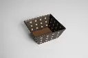 Lille gavekurv, 25,5x25,5x11,5 cm, Sort, Med kvadrater, (1 stk.) - Smurtfit Kappa 12100 gavekurv.webp