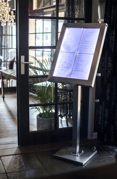 Stålben til LED Lys-displaykasse, Securit, 121x15x15 cm, kraftig firkantet stålstang, sort (1 stk.) - Securit MCS-BA-120-G1.webp